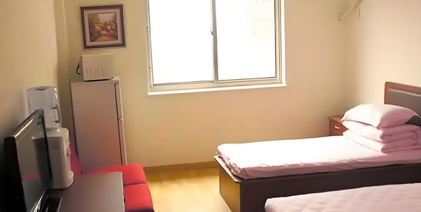 步步娇宠：弃妃医女要逆袭